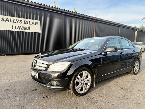 Mercedes-Benz C180 6 of 16