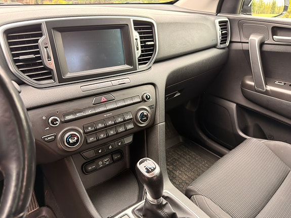 Kia Sportage 4 of 6