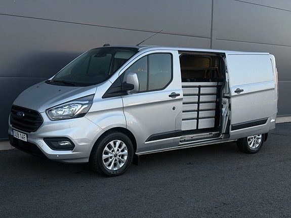 Ford Transit Custom 12 of 26