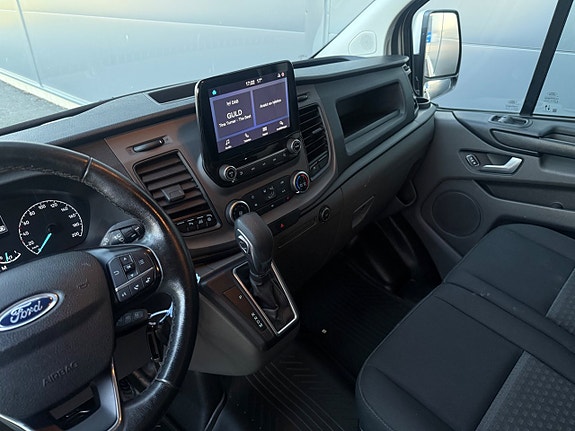 Ford Transit Custom 22 of 26
