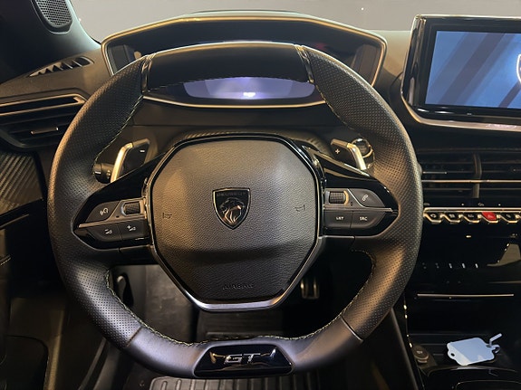 Peugeot 2008 10 of 13