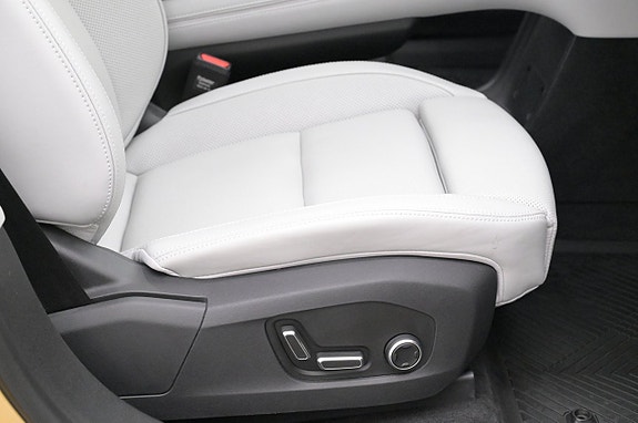 Polestar 4 15 of 27