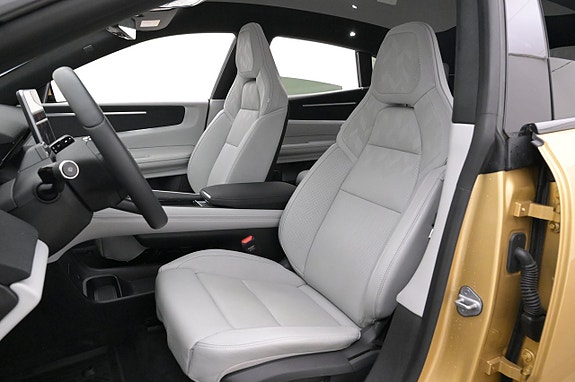 Polestar 4 10 of 27