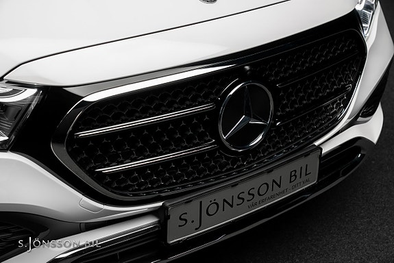 Mercedes-Benz E300 de 7 of 24