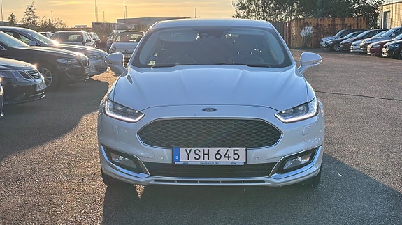 Ford Mondeo 2 of 10
