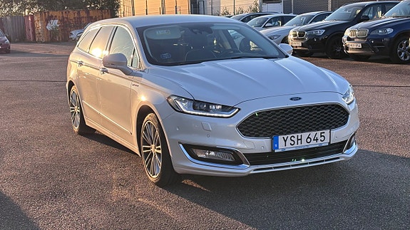 Ford Mondeo 3 of 10