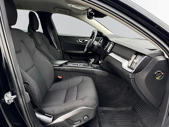Volvo V60 7 of 19