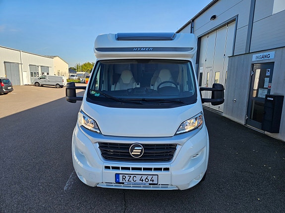 Hymer T 578 GL, långbäddar, elpatron, cykelställ,solcell, Euro6 3 of 30
