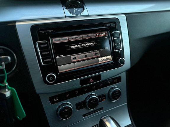 Volkswagen Passat Alltrack 16 of 26