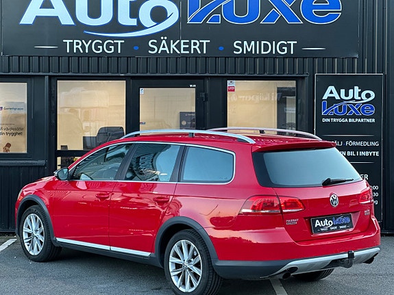 Volkswagen Passat Alltrack 7 of 26