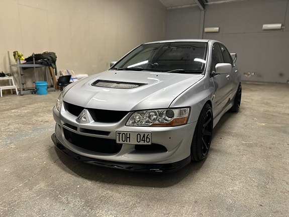 Mitsubishi Lancer 10 of 28