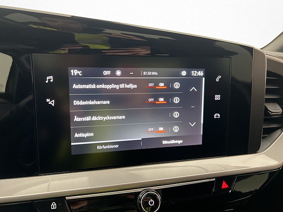 Opel Mokka-e 24 of 30