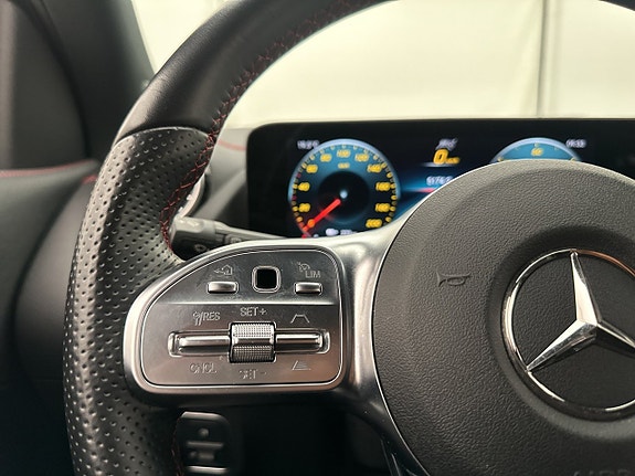 Mercedes-Benz EQA250 16 of 30