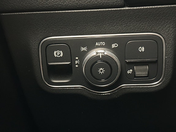 Mercedes-Benz EQA250 15 of 30