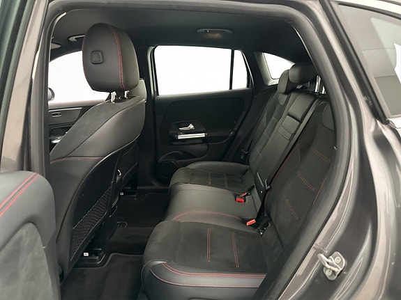 Mercedes-Benz EQA250 28 of 30