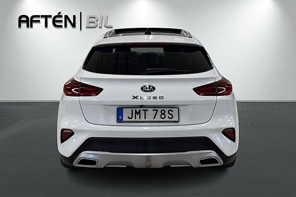 Kia XCeed 18 of 25