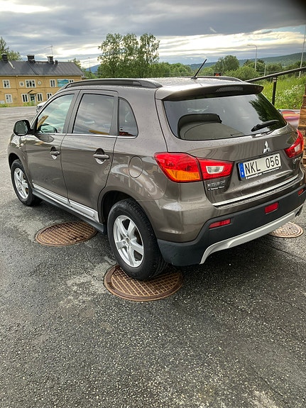 Mitsubishi ASX 3 of 3