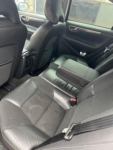 Volvo S60 3 of 8