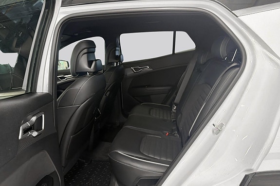 Kia Sportage 11 of 21