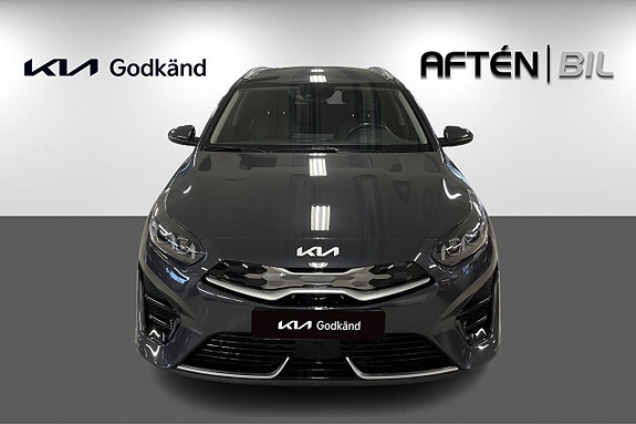 Kia Ceed 3 of 21