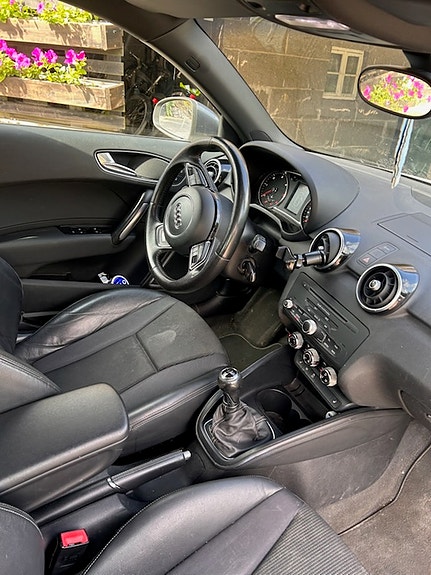 Audi A1 5 of 6