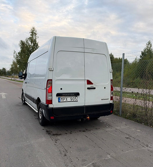 Renault Master 2 of 7