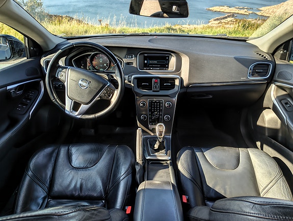 Volvo V40 5 of 7