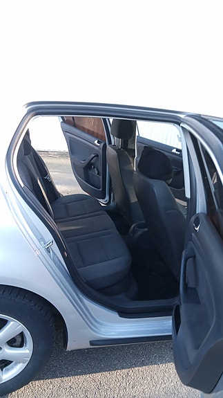 Volkswagen Golf V 6 of 6