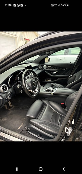 Mercedes-Benz C220 5 of 5