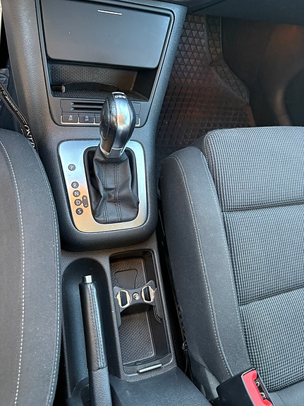 Volkswagen Golf Plus 8 of 13