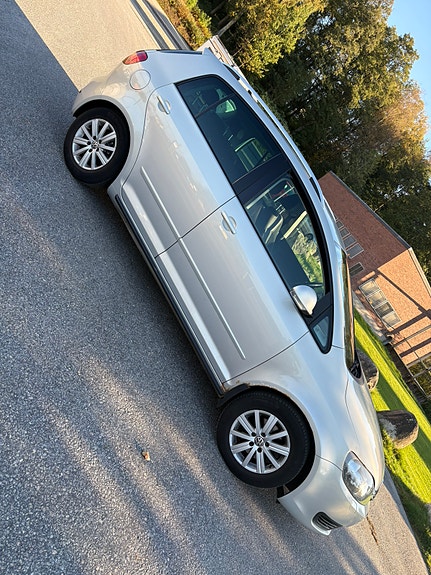 Volkswagen Golf Plus 2 of 13