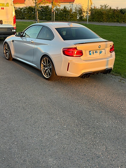 BMW M2 2 of 7