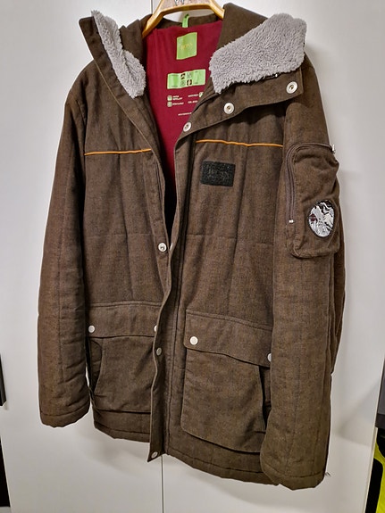 Product image 1 of 6