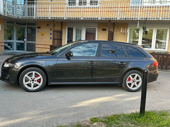 Audi A4 3 of 12