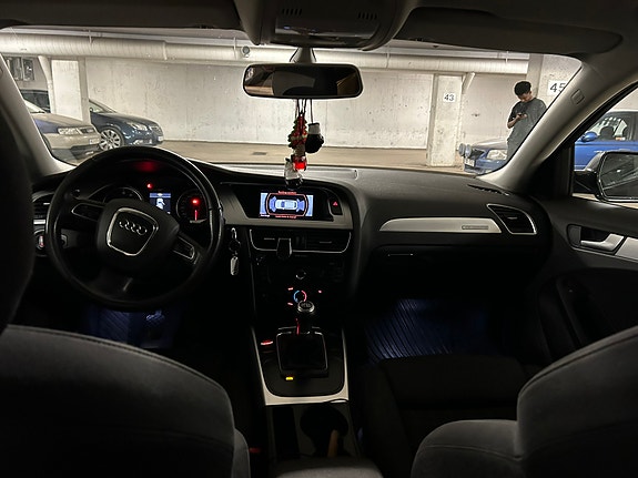 Audi A4 9 of 12