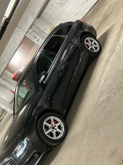 Audi A4 5 of 12
