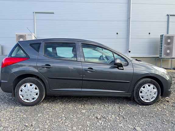 Peugeot 207 SW 6 of 12