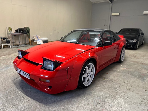 Nissan 200 SX 8 of 18