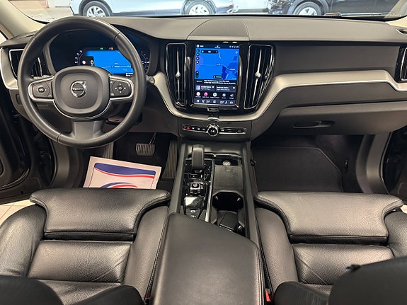 Volvo XC60 7 of 26