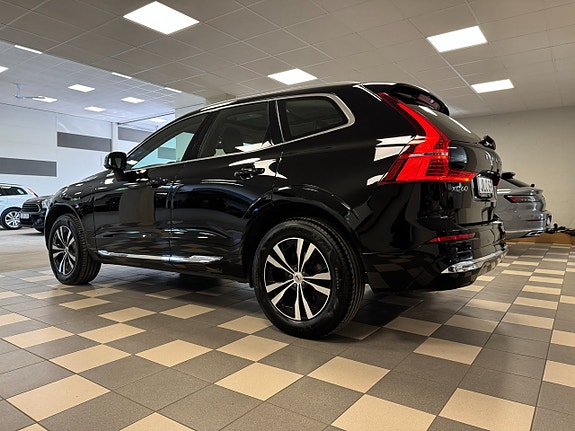 Volvo XC60 4 of 26