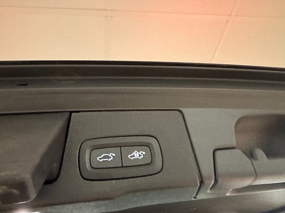 Volvo XC60 17 of 26