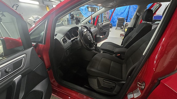 Volkswagen Golf Sportsvan 7 of 10