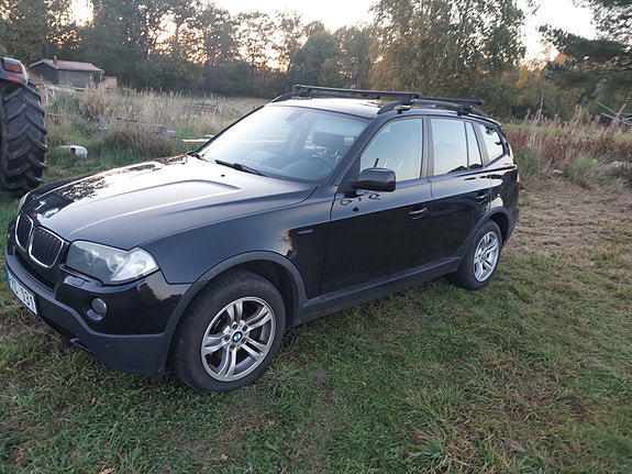 BMW X3 2 of 9