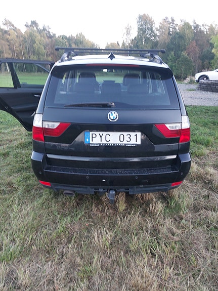 BMW X3 7 of 9
