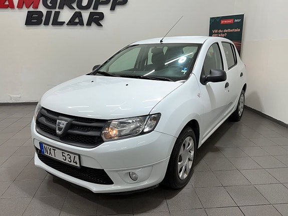 Dacia Sandero 10 of 16