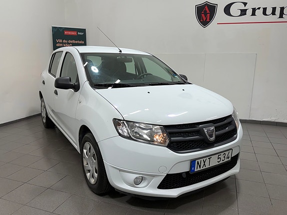 Dacia Sandero 8 of 16
