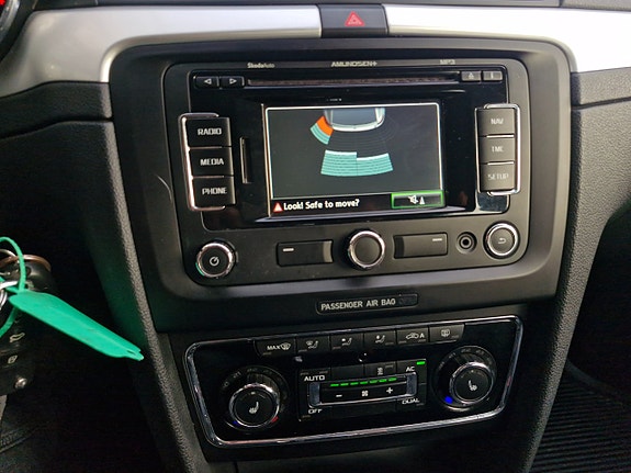 Skoda Superb 7 of 15