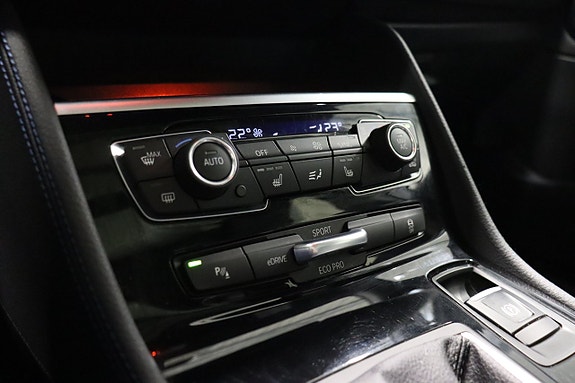 BMW 225xe 20 of 29
