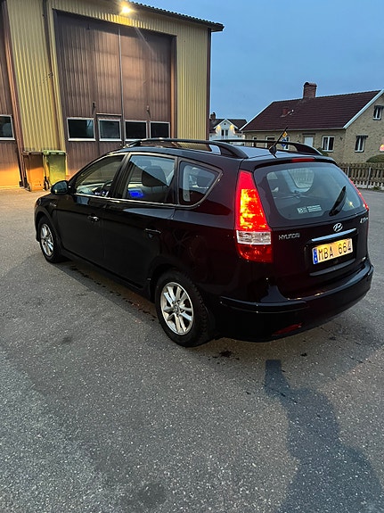 Hyundai i30 3 of 18