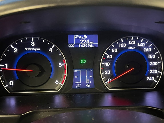 Hyundai i30 8 of 18
